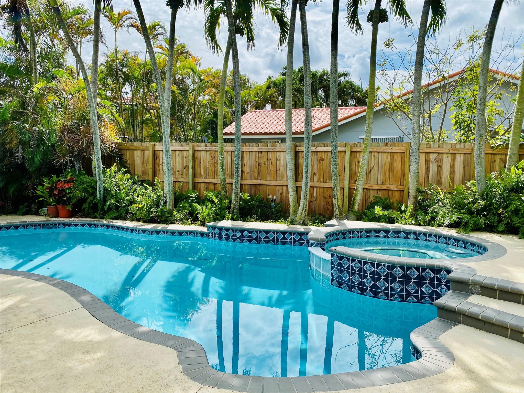 Adrian Homes/Lago Mar - Residential