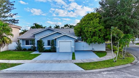 15788 SW 77th St Miami FL 33193