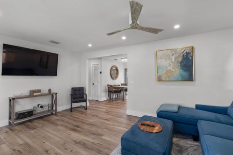 Tiny photo for 918 SE 3RD Avenue, Delray Beach, FL 33483 (MLS # B26086708)