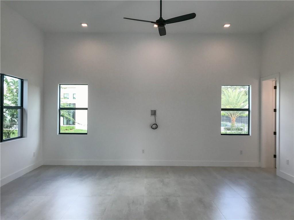 SANTA FE ESTATES - Residential