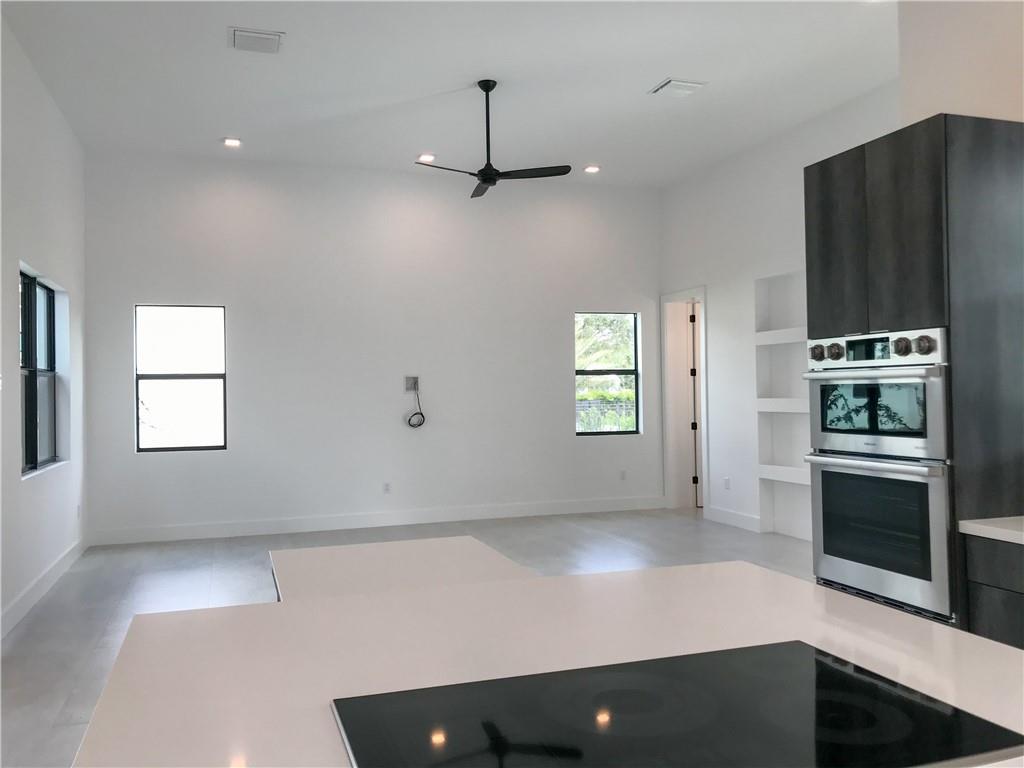 SANTA FE ESTATES - Residential