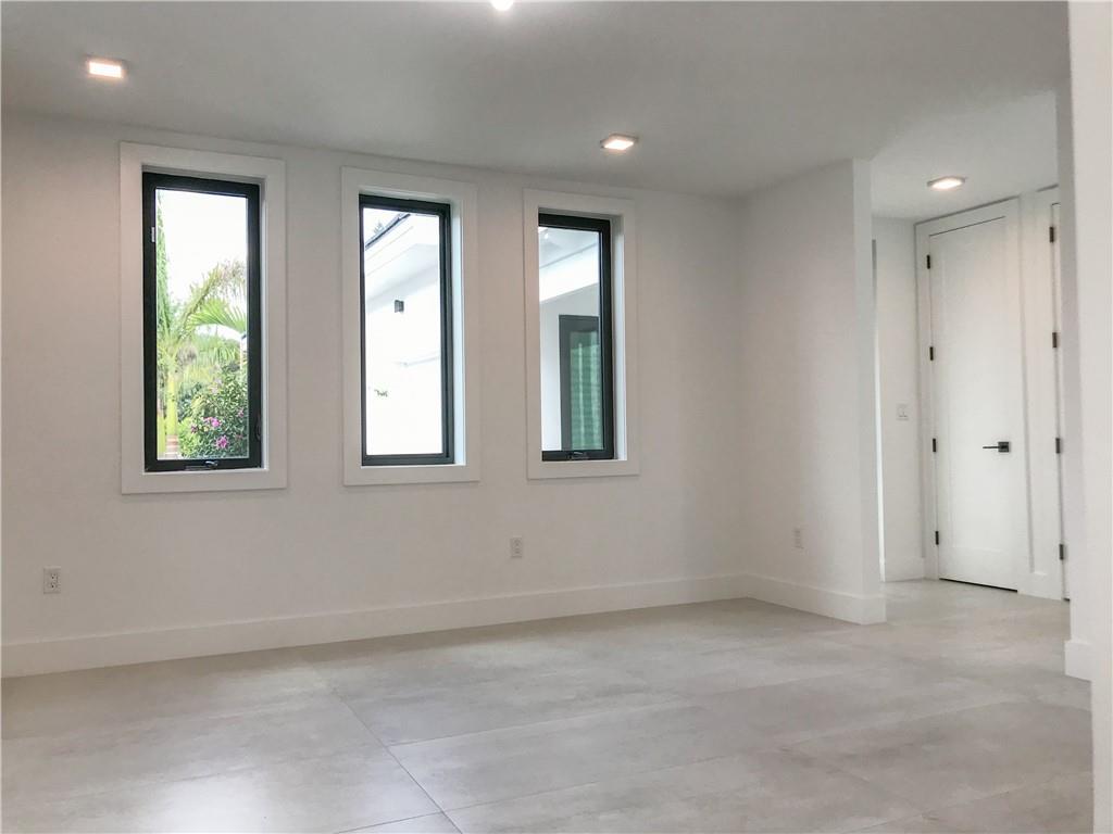 SANTA FE ESTATES - Residential