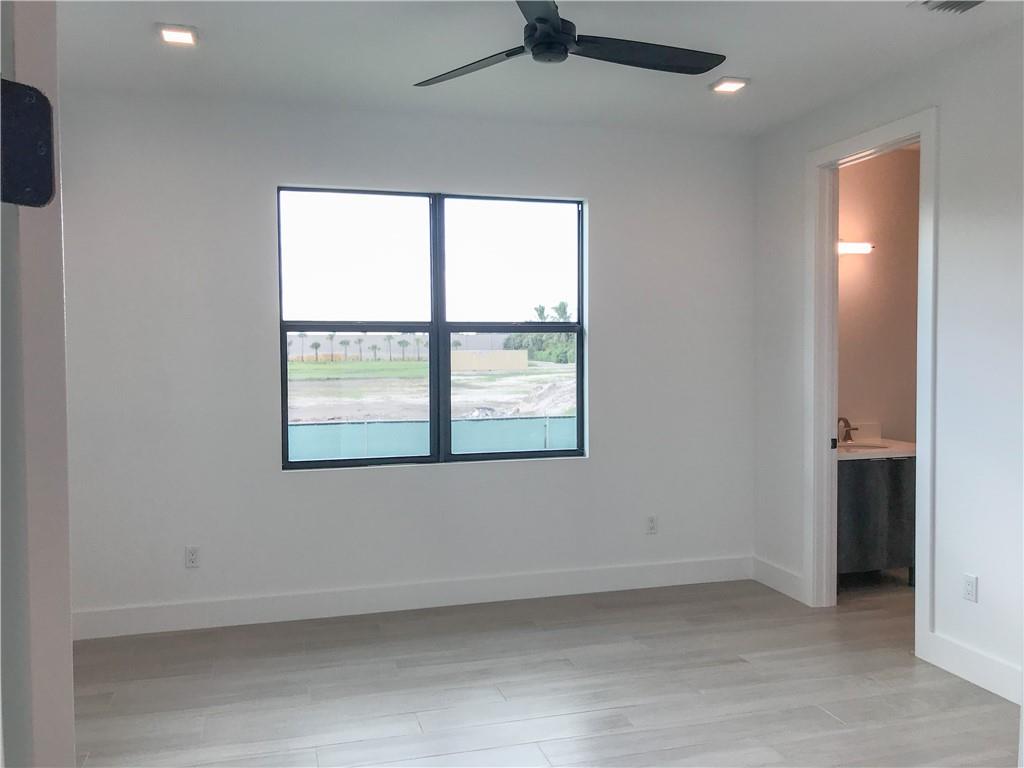 SANTA FE ESTATES - Residential