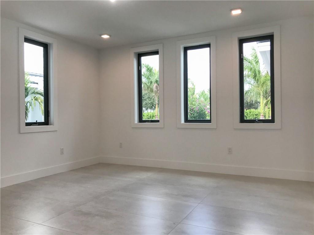 SANTA FE ESTATES - Residential