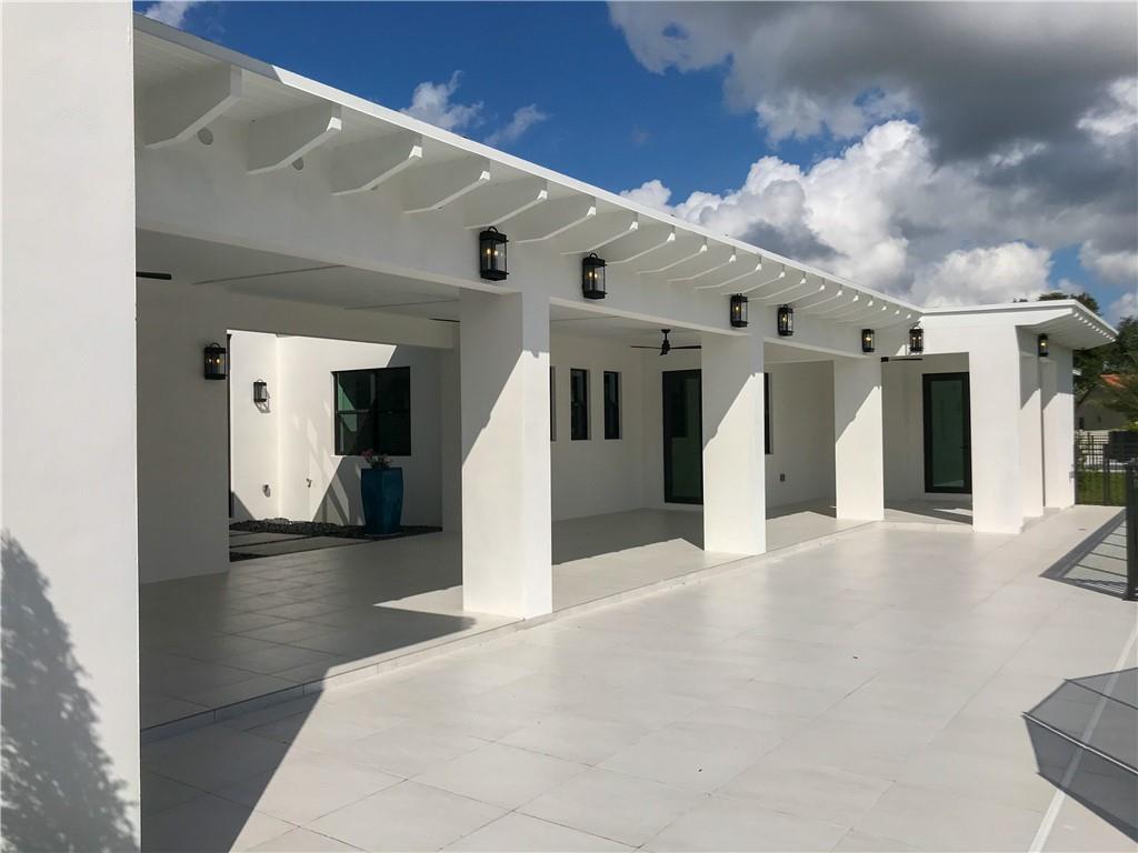 SANTA FE ESTATES - Residential