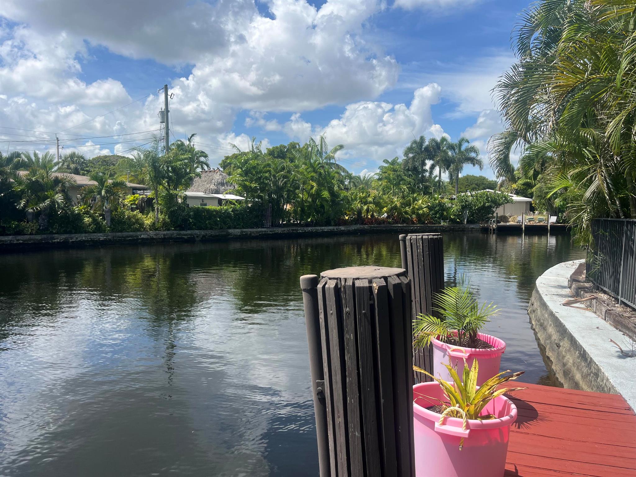 CORAL GARDENS - Residential Lease