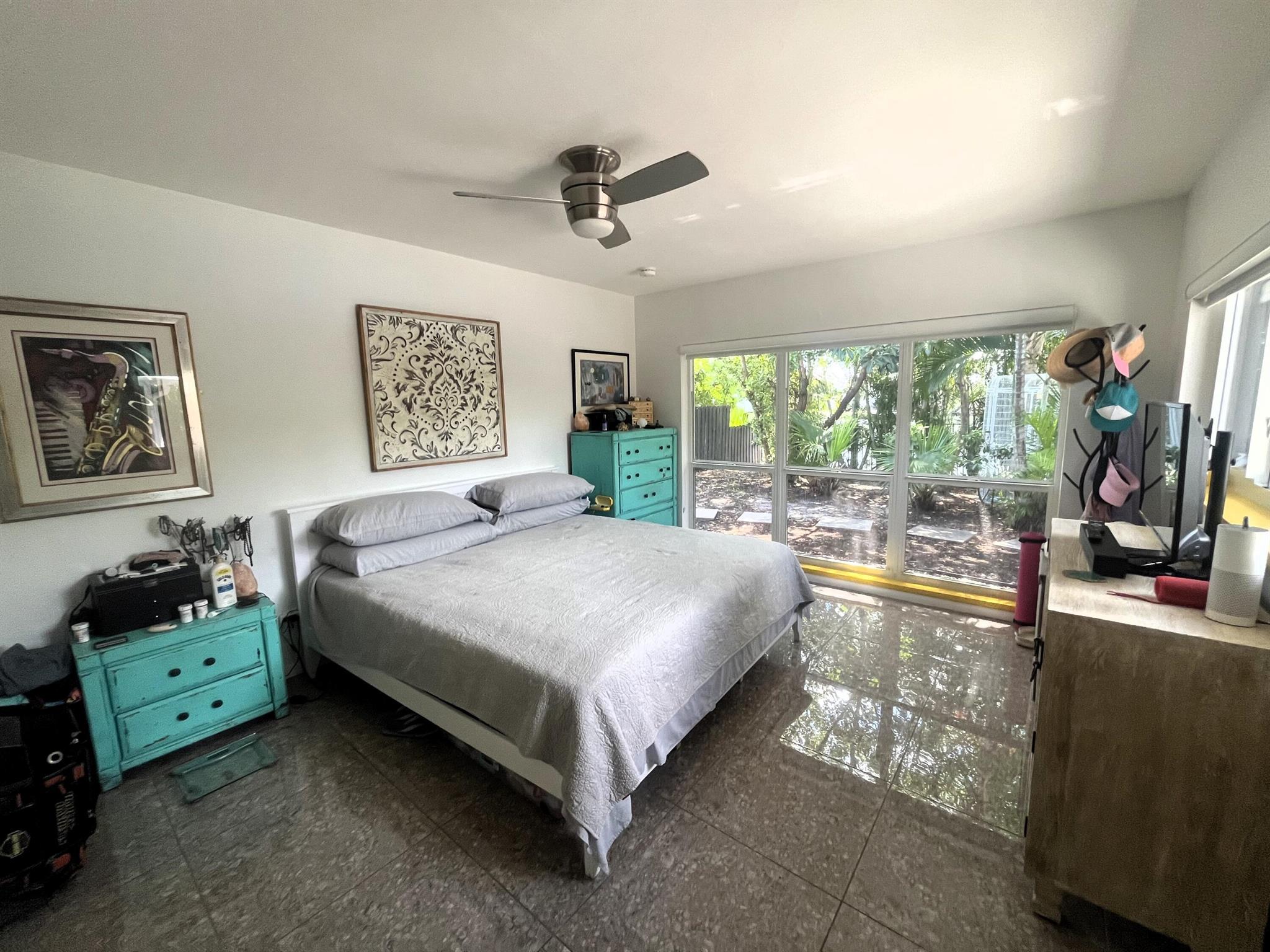 CORAL GARDENS - Residential Lease