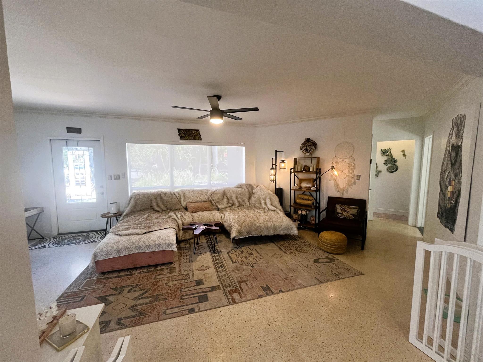 CORAL GARDENS - Residential Lease