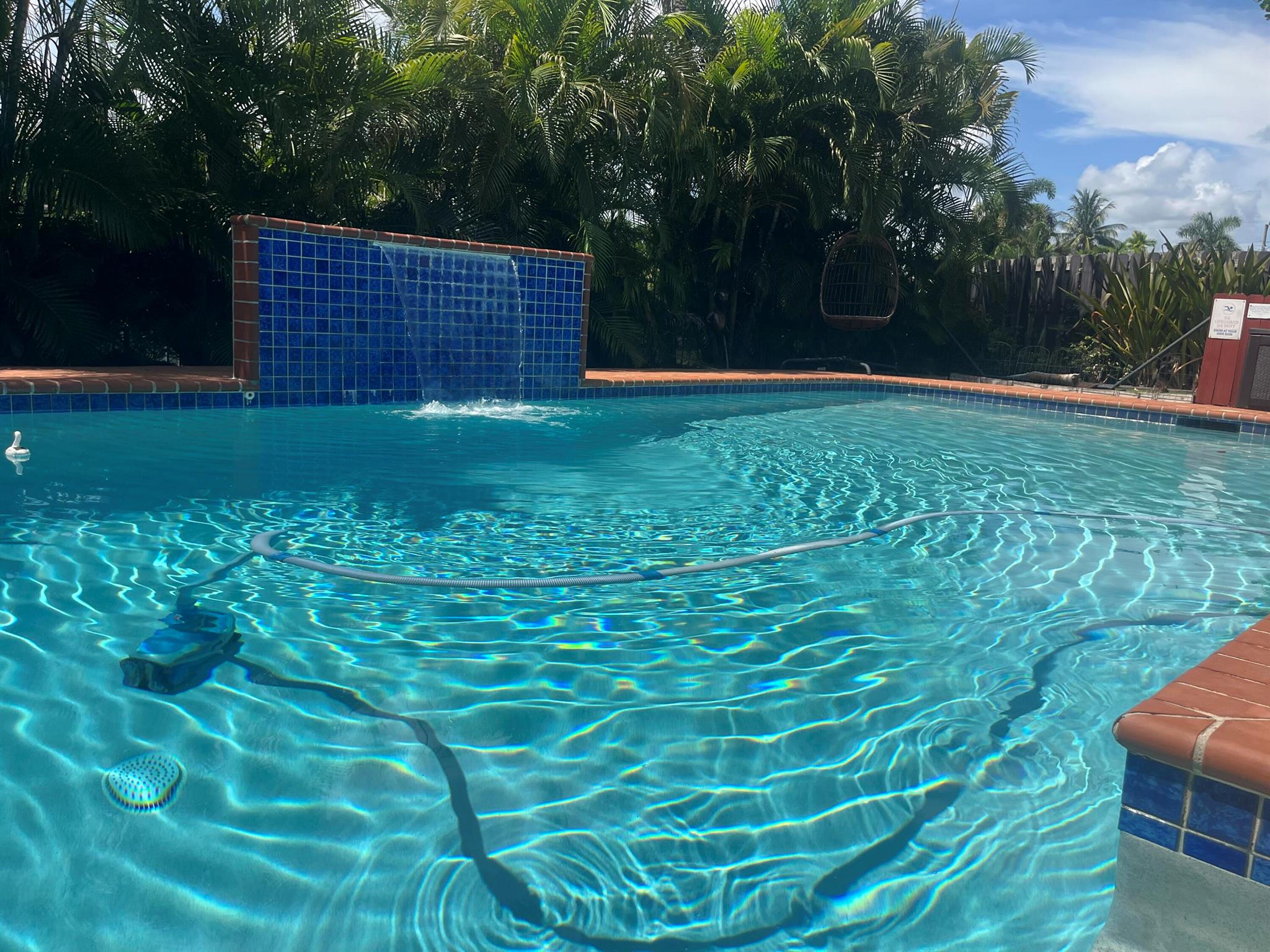 CORAL GARDENS - Residential Lease