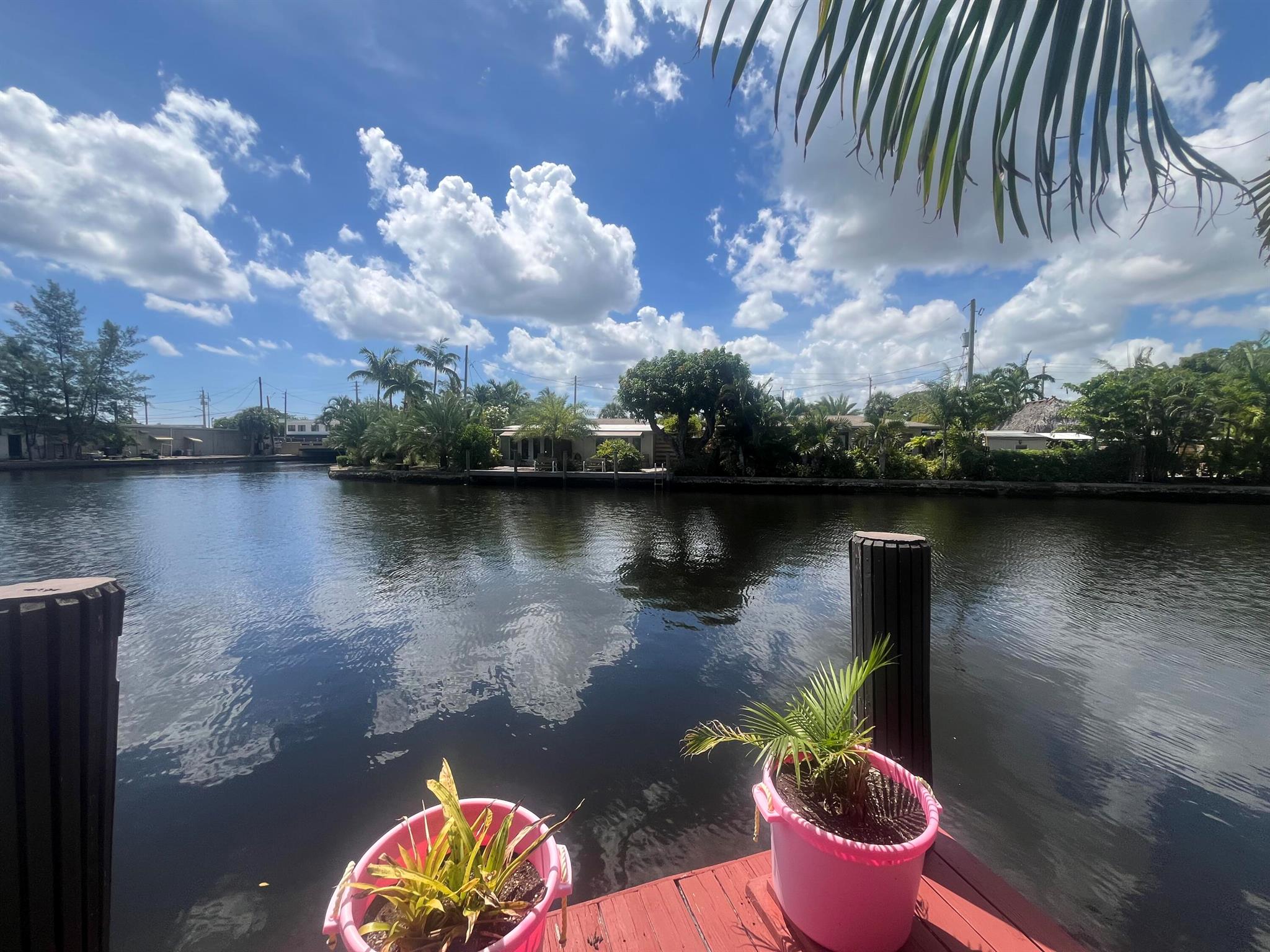 CORAL GARDENS - Residential Lease