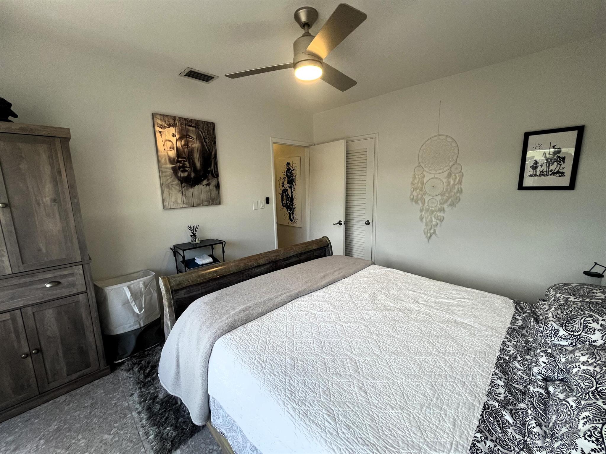 CORAL GARDENS - Residential Lease