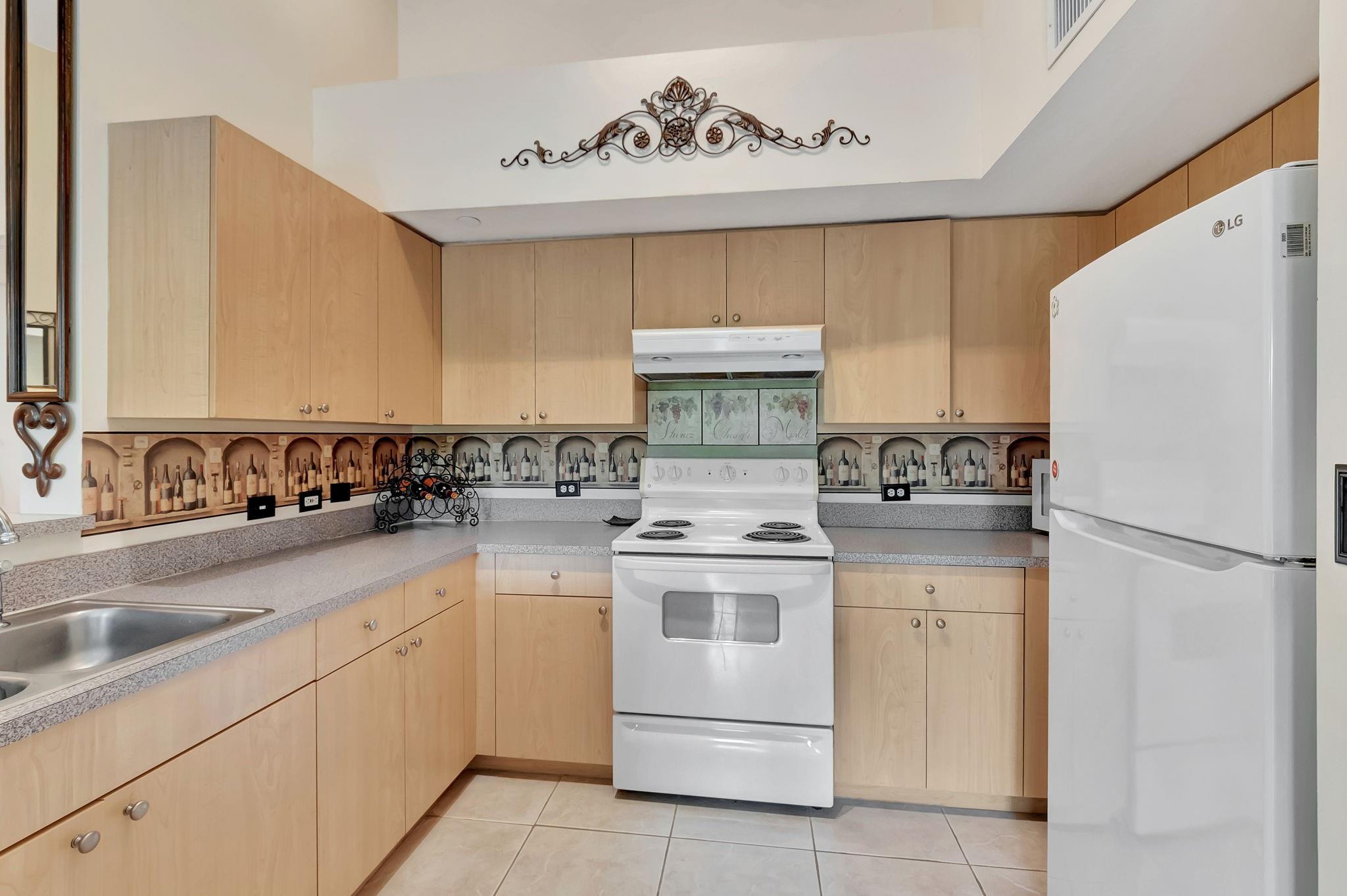 Villa Delsol Condo - Residential Lease