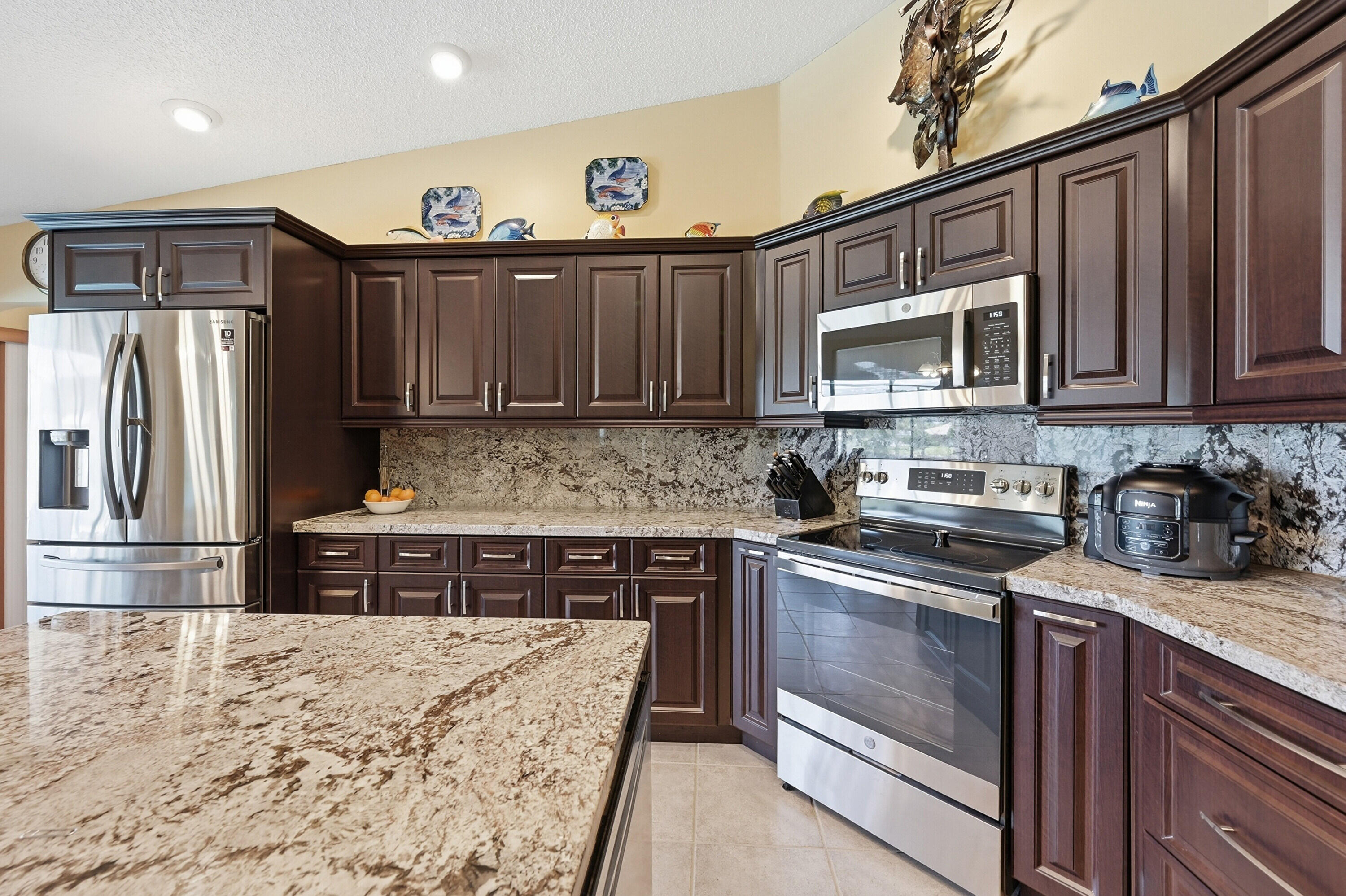 CYPRESS RUN - Residential