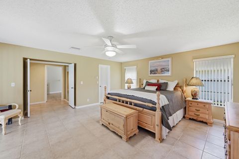 Tiny photo for 1042 NW 110th Lane, Coral Springs, FL 33071 (MLS # B26025673)