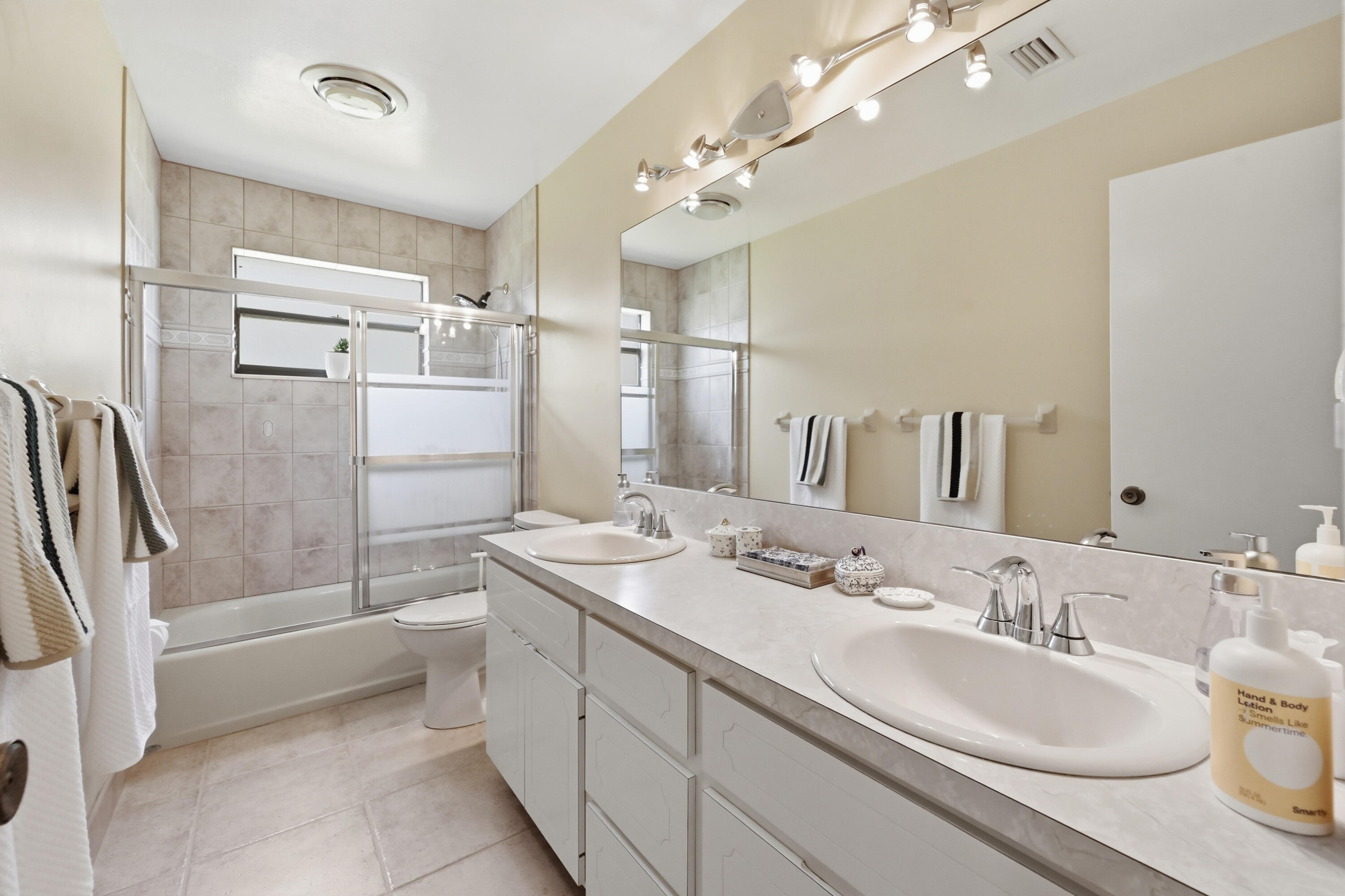 CYPRESS RUN - Residential
