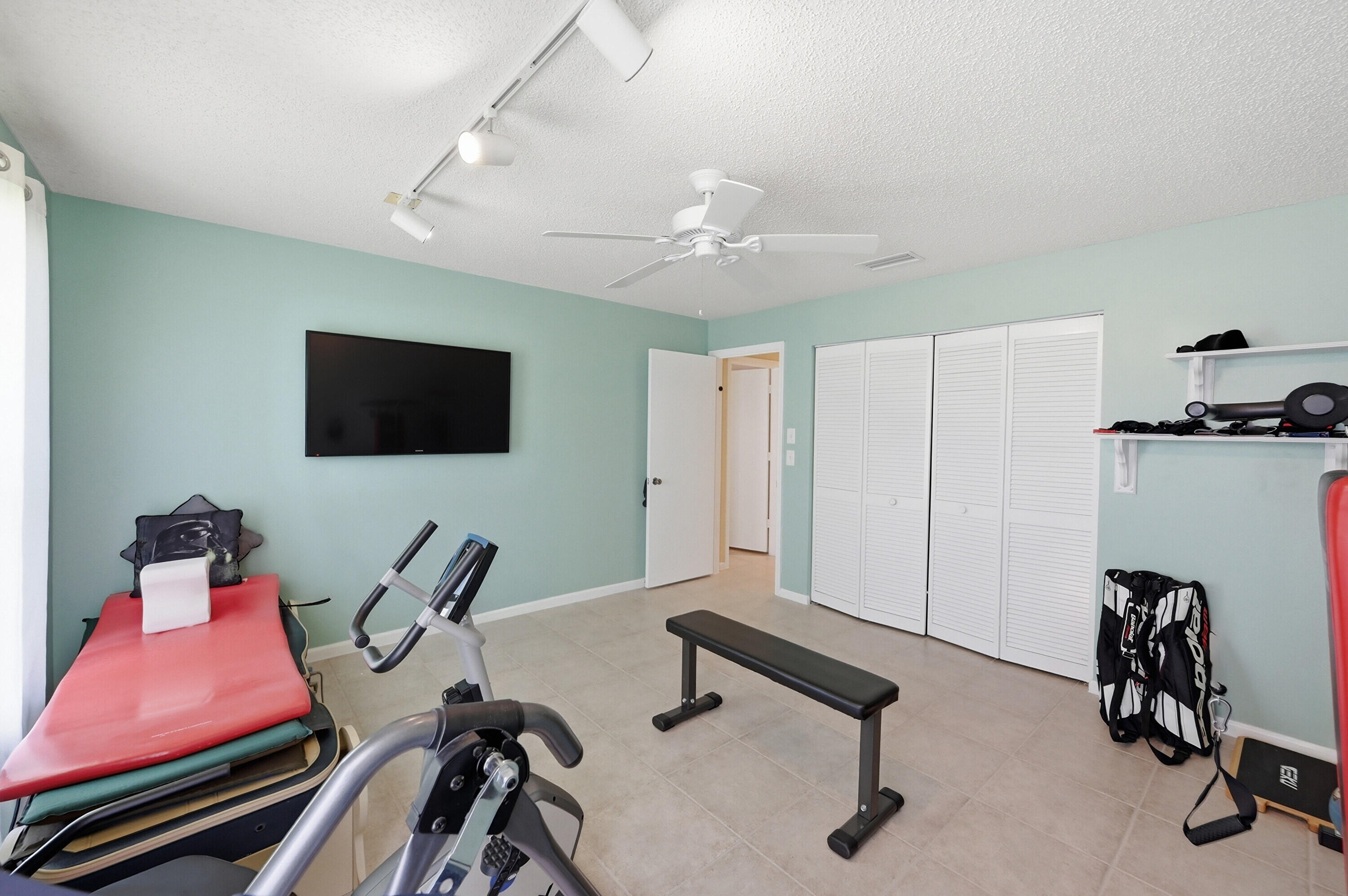 CYPRESS RUN - Residential