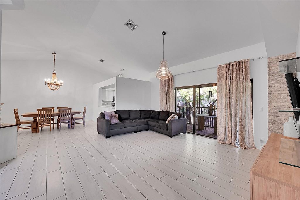 Photo of 10511 NW 10th Street #D-132, Plantation, FL 33322 (MLS # F10550069)