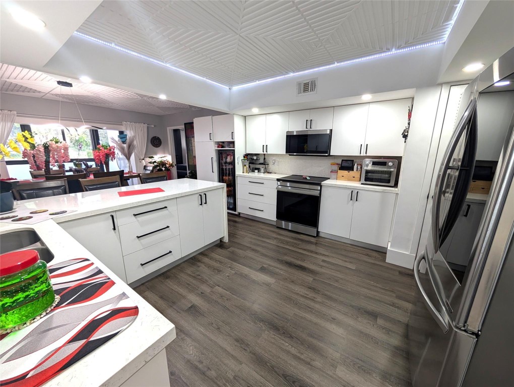 Sun Country - Residential