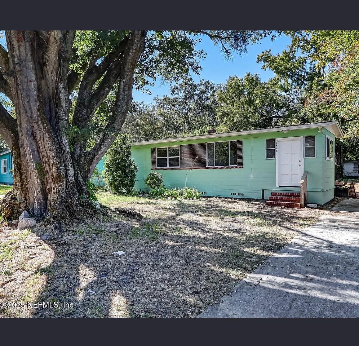 FLORADALE UNIT 3 COR PLAT - Residential Lease