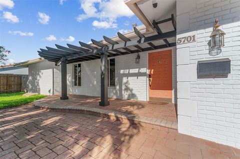 5701 NE 22nd Way Fort Lauderdale FL 33308