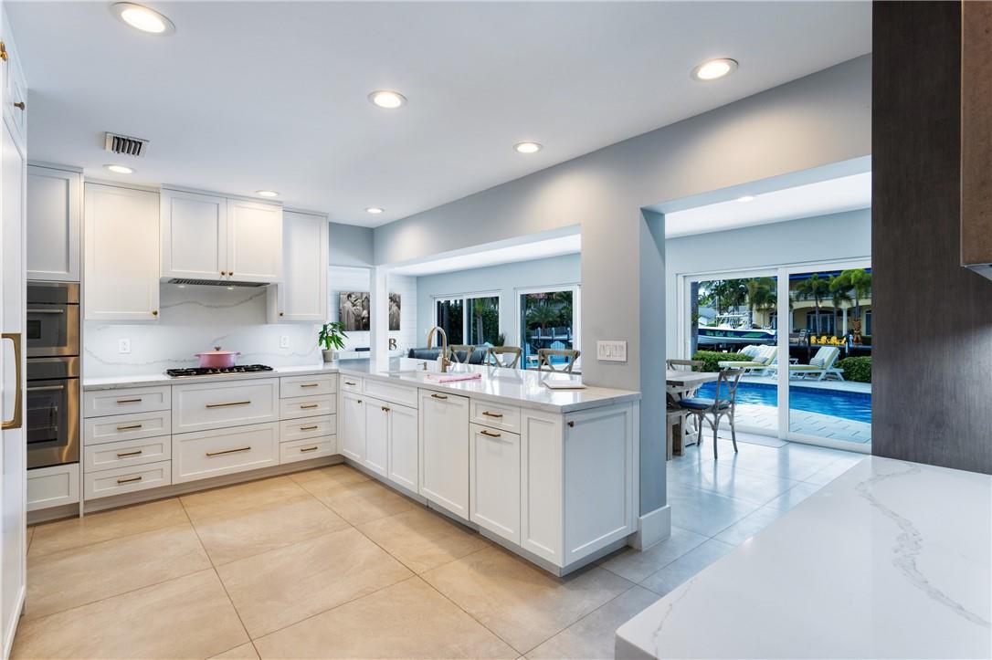 Lighthouse Point 6th Sec - Residential