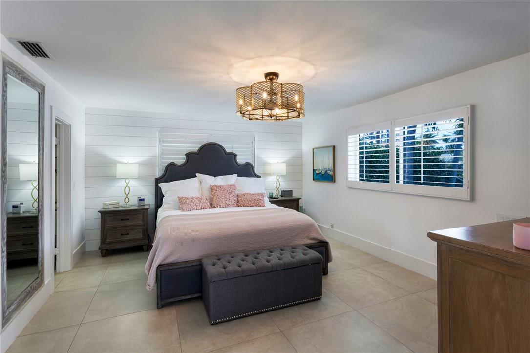 Lighthouse Point 6th Sec - Residential