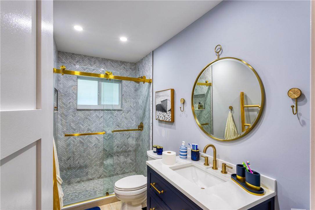 Lighthouse Point 6th Sec - Residential