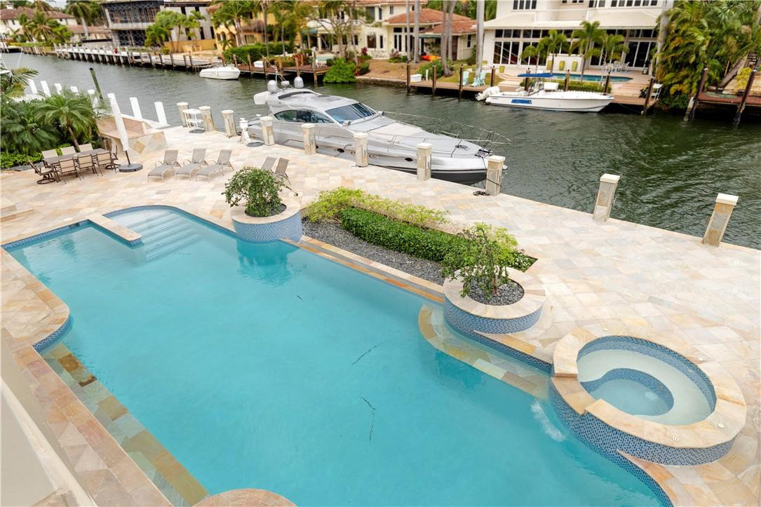 Gould Island 15-62 B - Residential