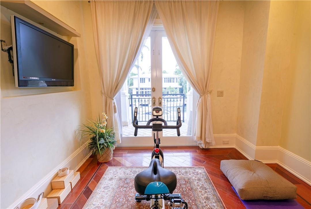 Gould Island 15-62 B - Residential