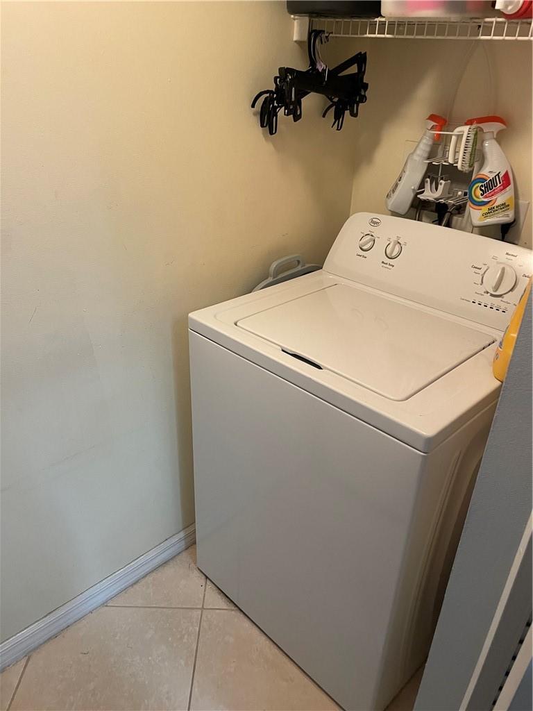 EVERGREEN LAKES CONDO - Residential Lease