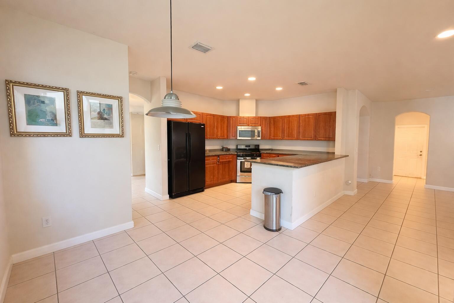Properties 10671 Old Hammock Way