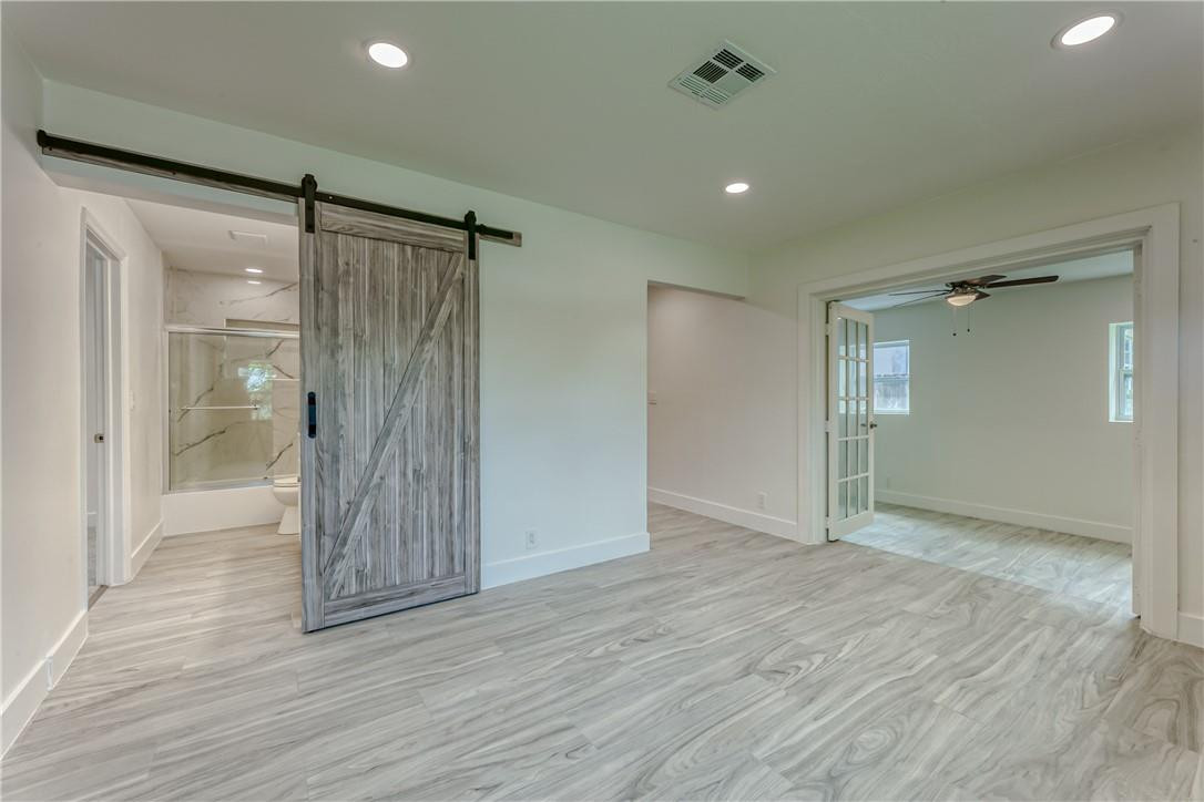 North Andrews Garden - Residential