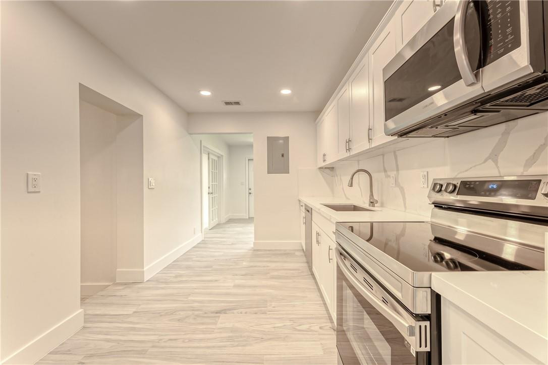 North Andrews Garden - Residential