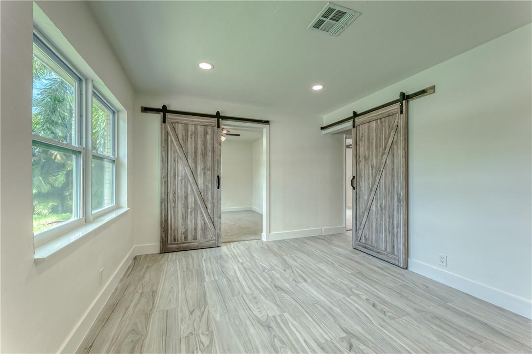 North Andrews Garden - Residential