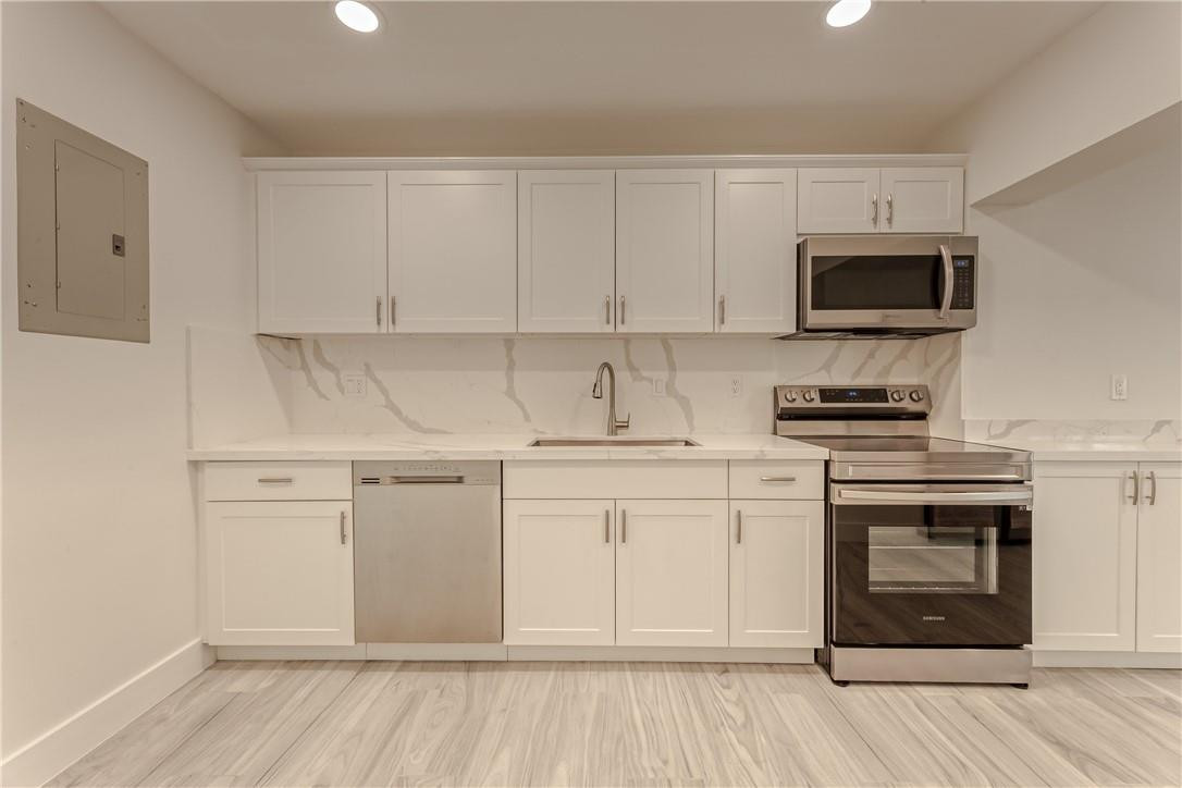 North Andrews Garden - Residential