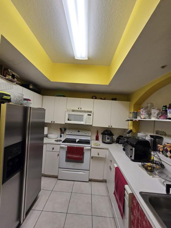 CENTURY PARK CONDO - Residential