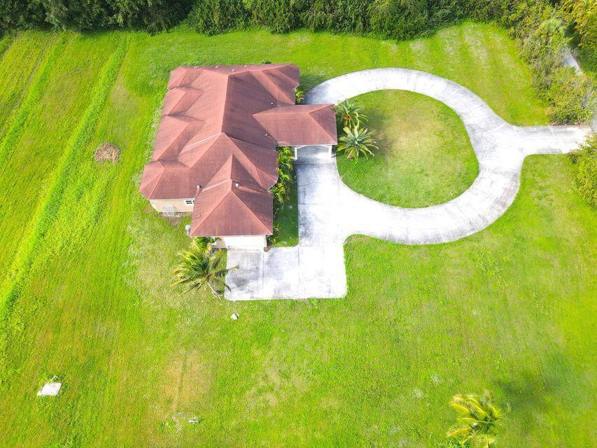 LOXAHATCHEE GROVES - Residential Lease