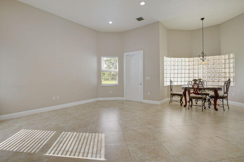 LOXAHATCHEE GROVES - Residential Lease