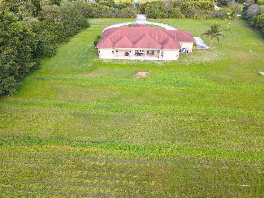 LOXAHATCHEE GROVES - Residential Lease