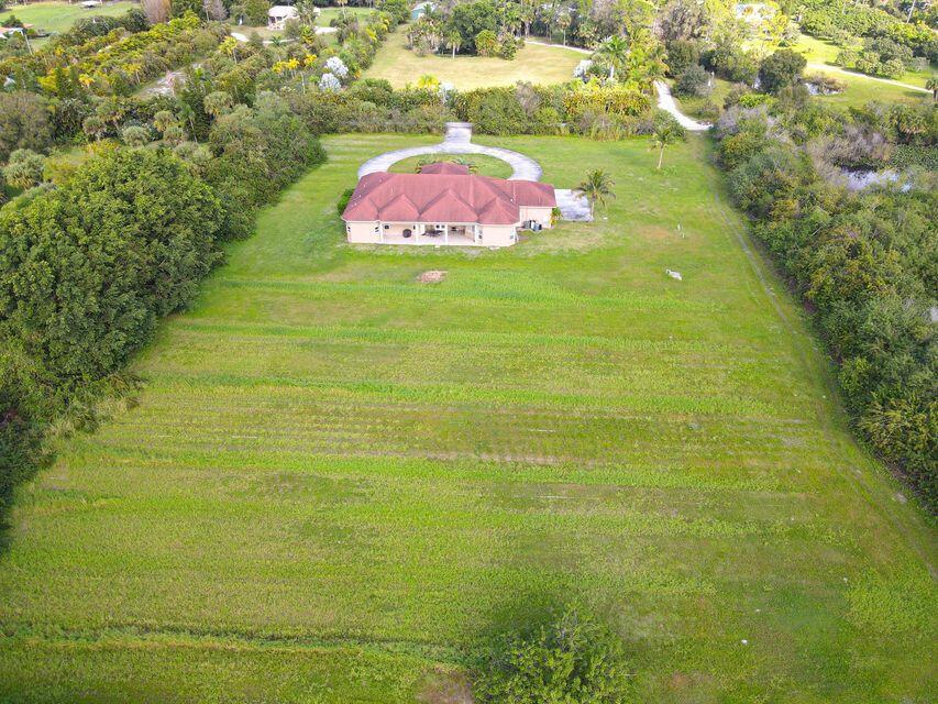 LOXAHATCHEE GROVES - Residential Lease