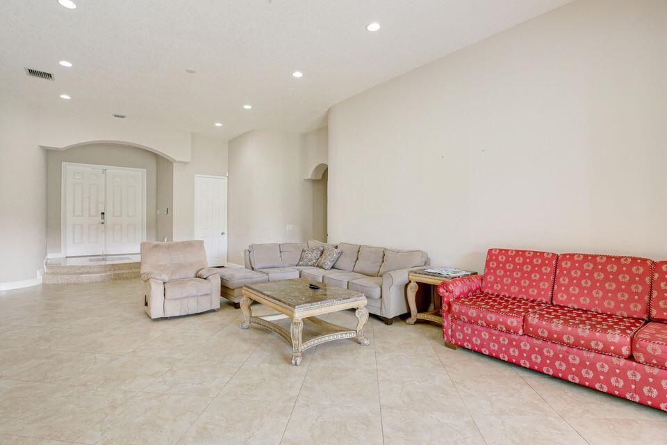 LOXAHATCHEE GROVES - Residential Lease