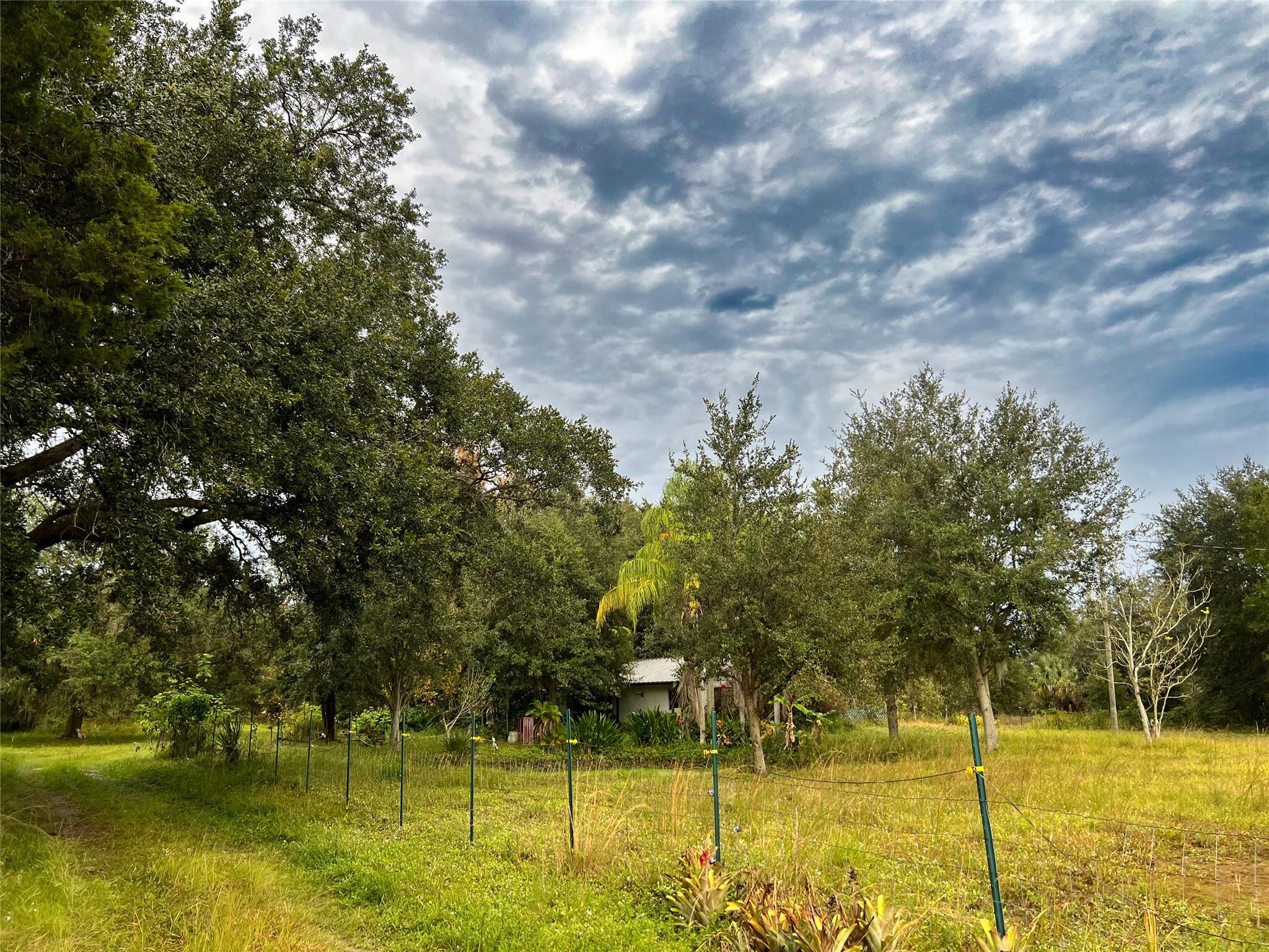 SOUTHERN COLONIZATION - Residential