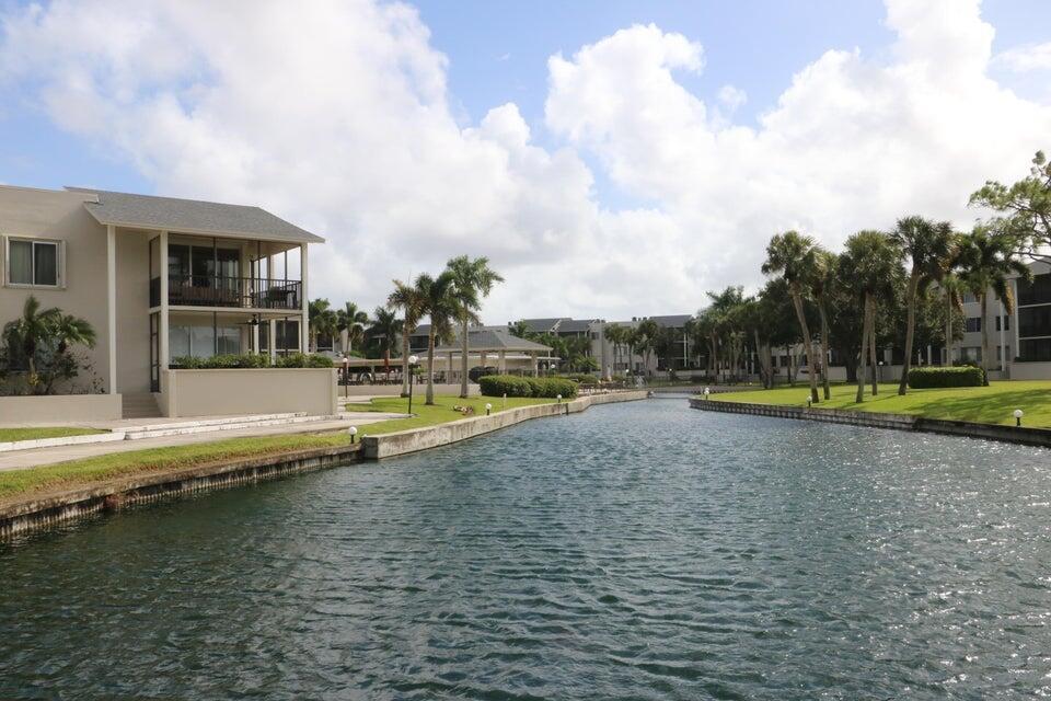 LONGWOOD 1 CONDO - Residential