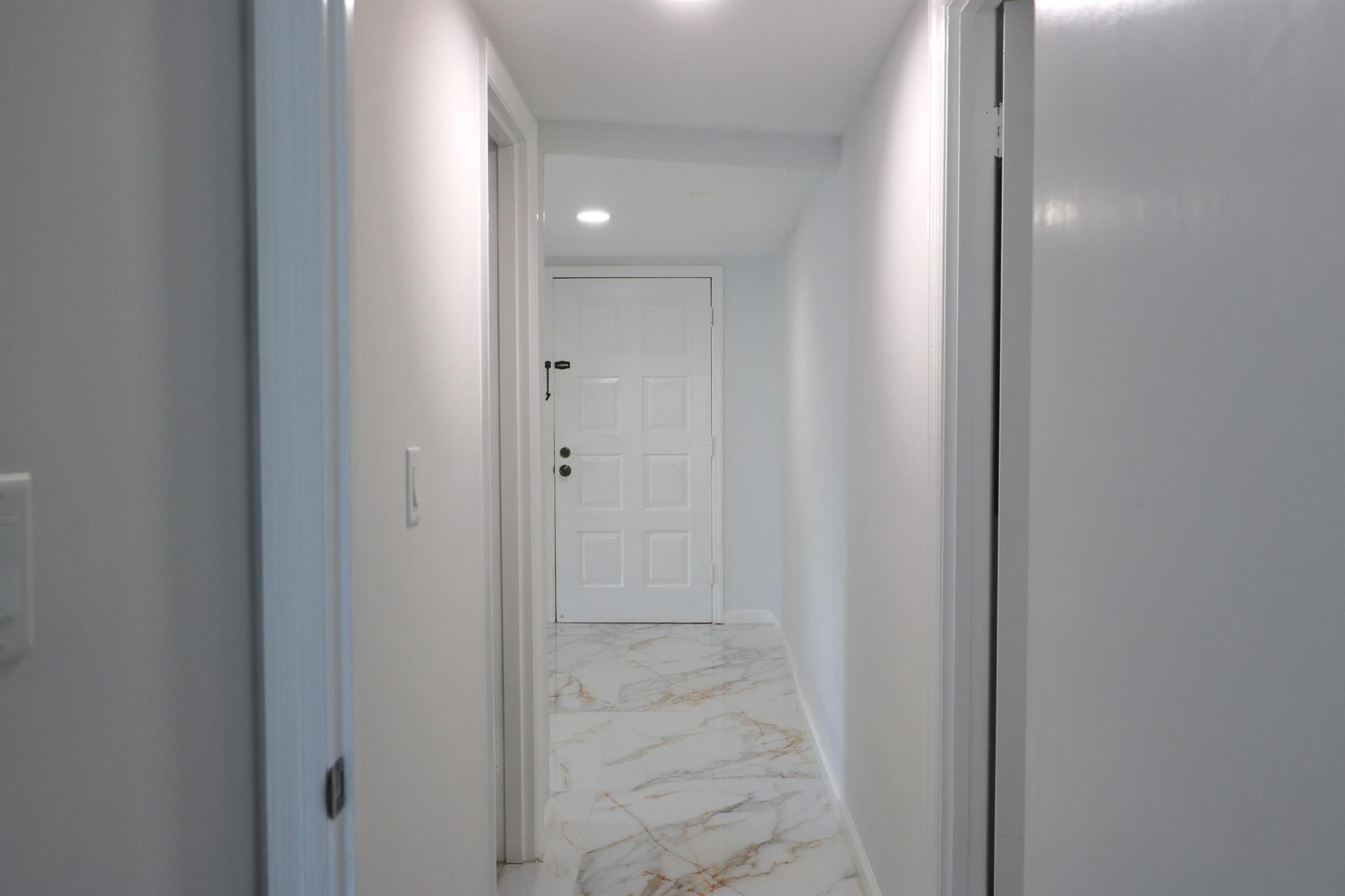 LONGWOOD 1 CONDO - Residential