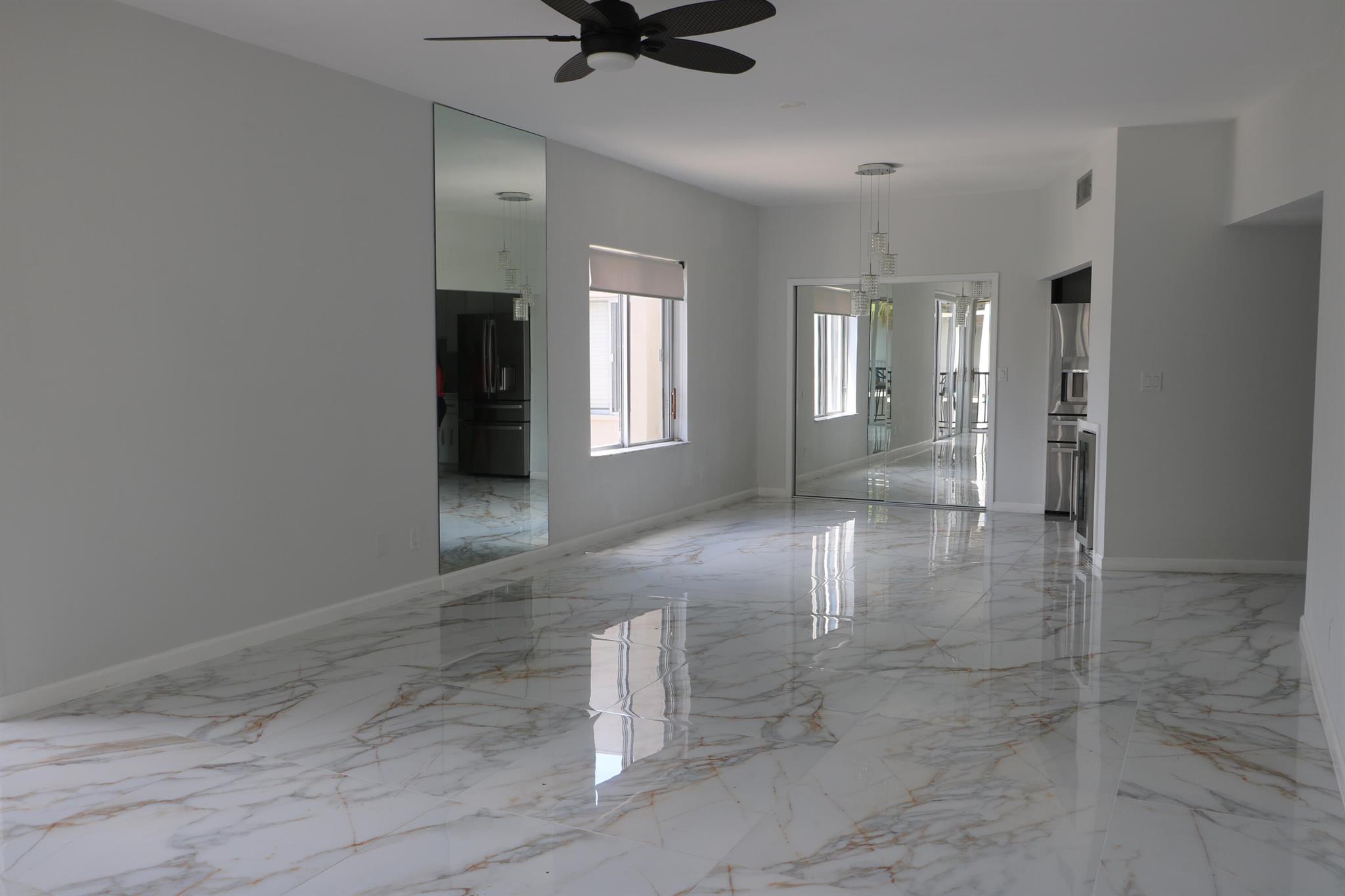 LONGWOOD 1 CONDO - Residential