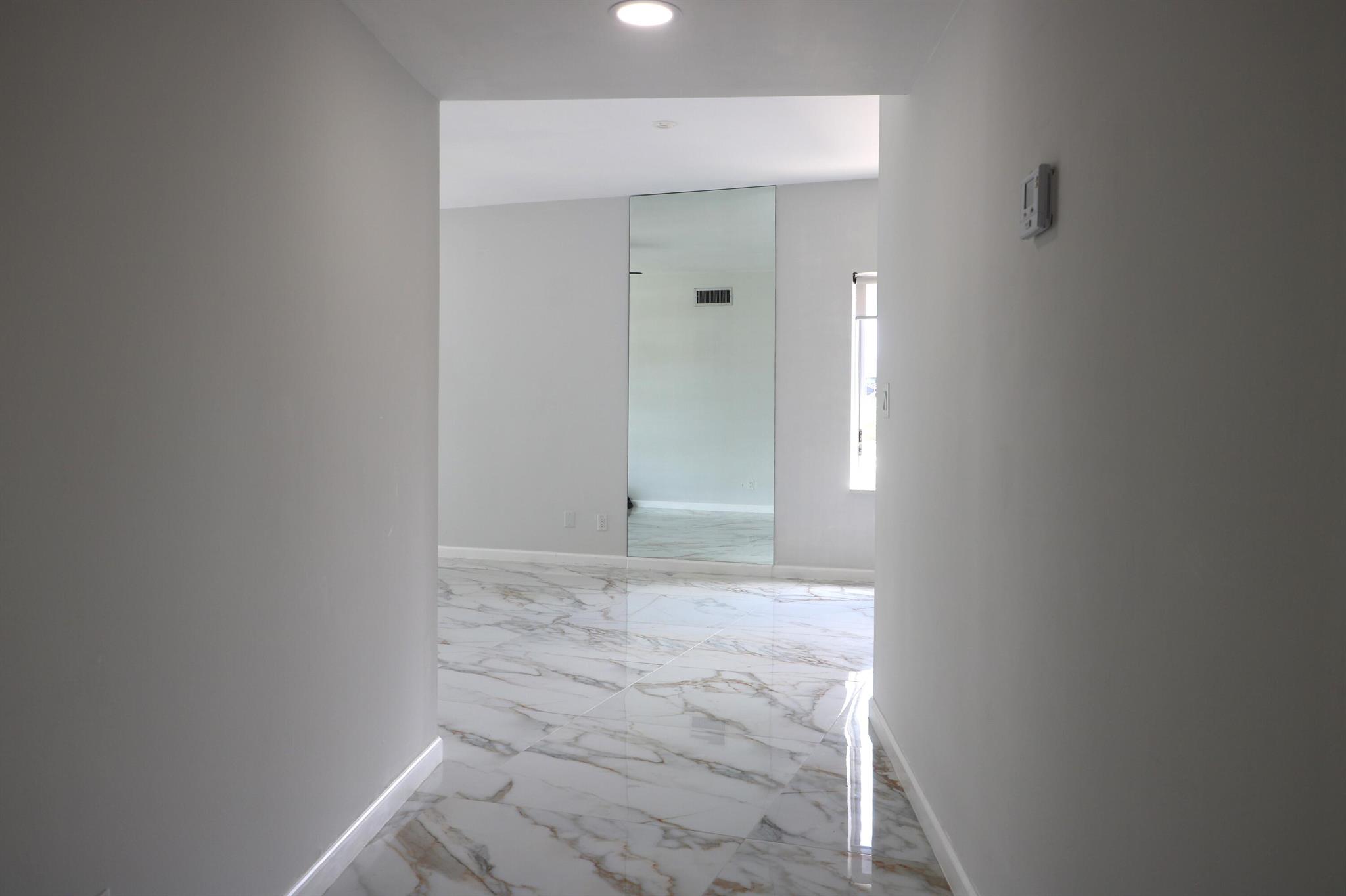 LONGWOOD 1 CONDO - Residential