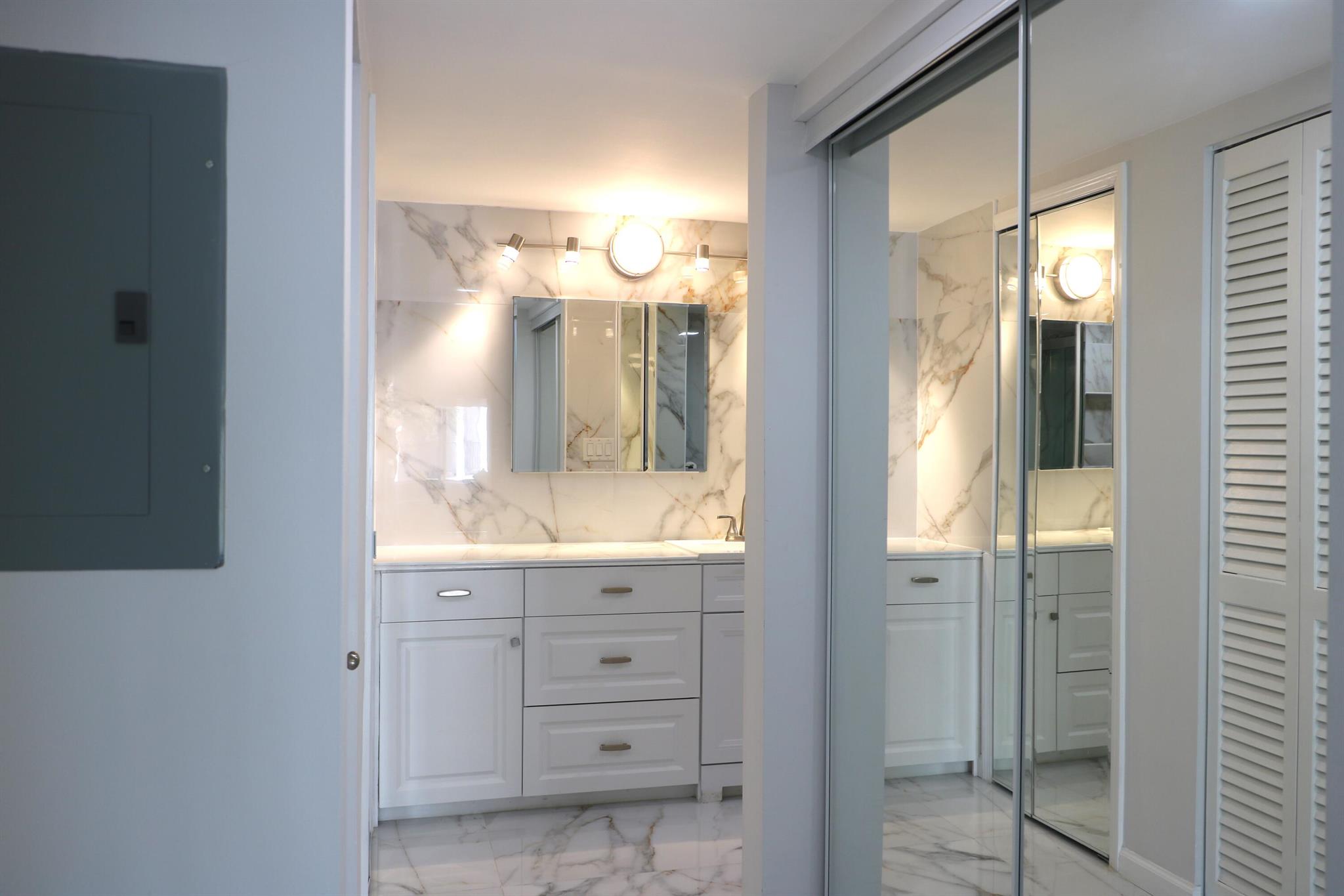 LONGWOOD 1 CONDO - Residential