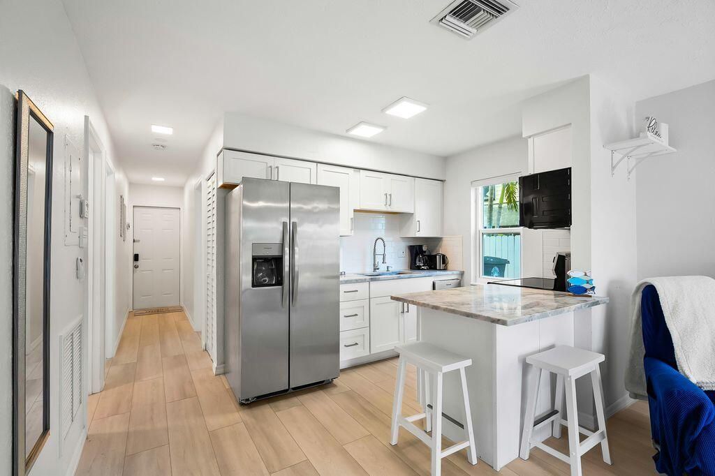 Photo of 336 Hernando Street #B, Fort Pierce, FL 34949 (MLS # R11119835)