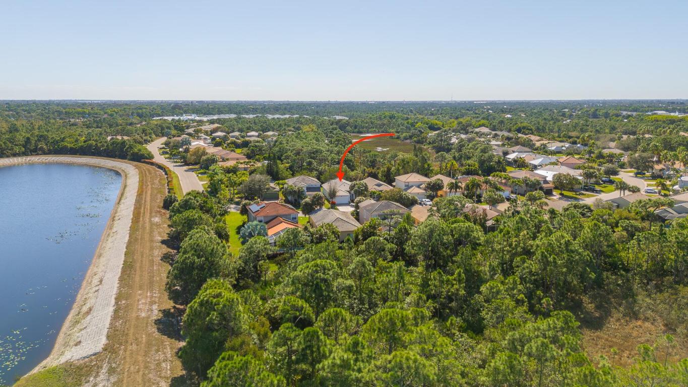 JENSEN BEACH COUNTRY CLUB - Residential