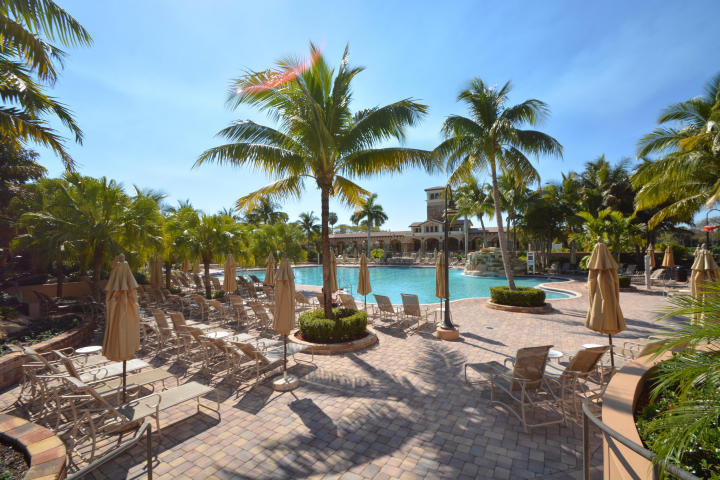 HERON BAY 4 - Residential